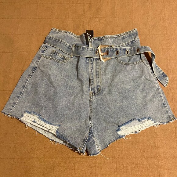 Dressed in Lala Boutique Item - Distressed Jean Shorts L - Picture 1 of 4